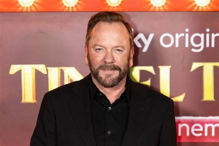 Explore Kiefer Sutherland's Net Worth: Unraveling The Financial Success