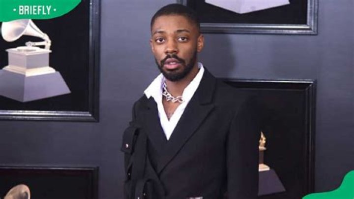 Get The Inside Scoop: Brent Faiyaz's Height Revealed
