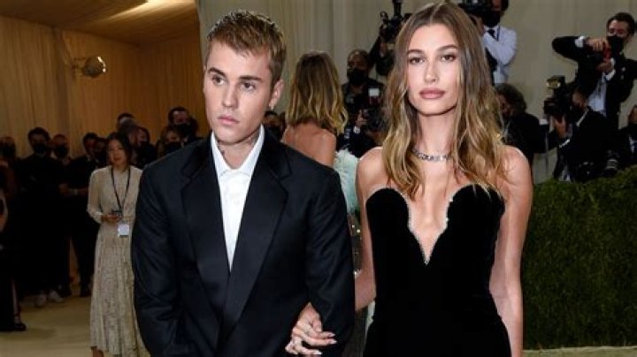 Hailey Bieber's Maiden Name: Uncovering Her Past Identity