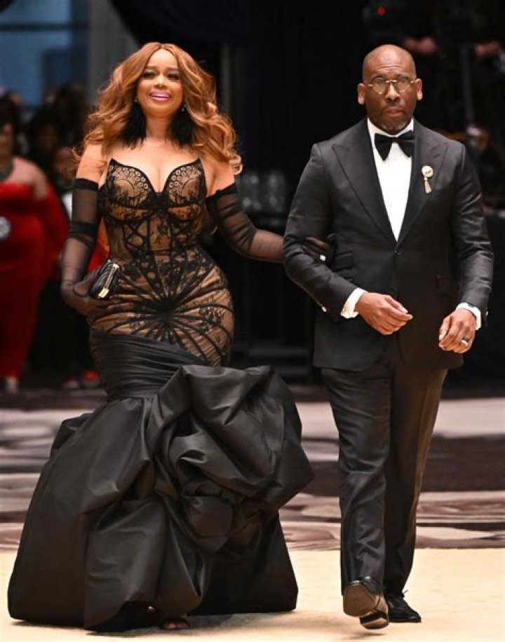 Jamal Bryant's Prolific Fatherhood: Uncovering The Number Of His Children