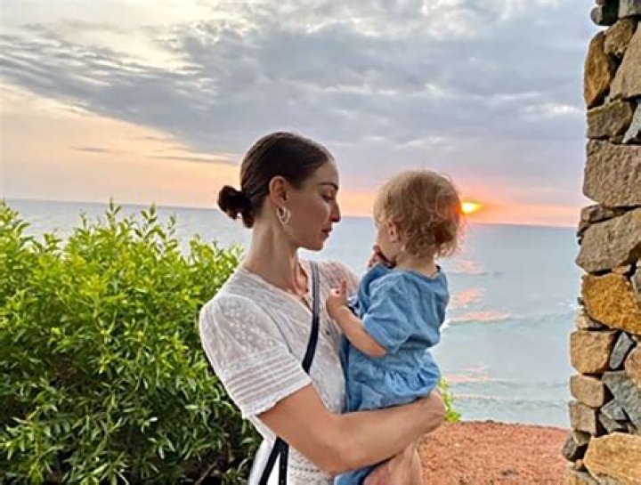 The Alluring Art Of Alida Morberg: Exploring Her Unique Vision