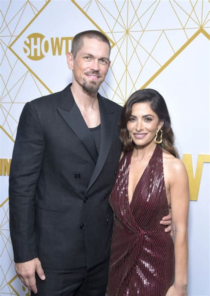Who Is Sarah Shahi Currently Married To Today?